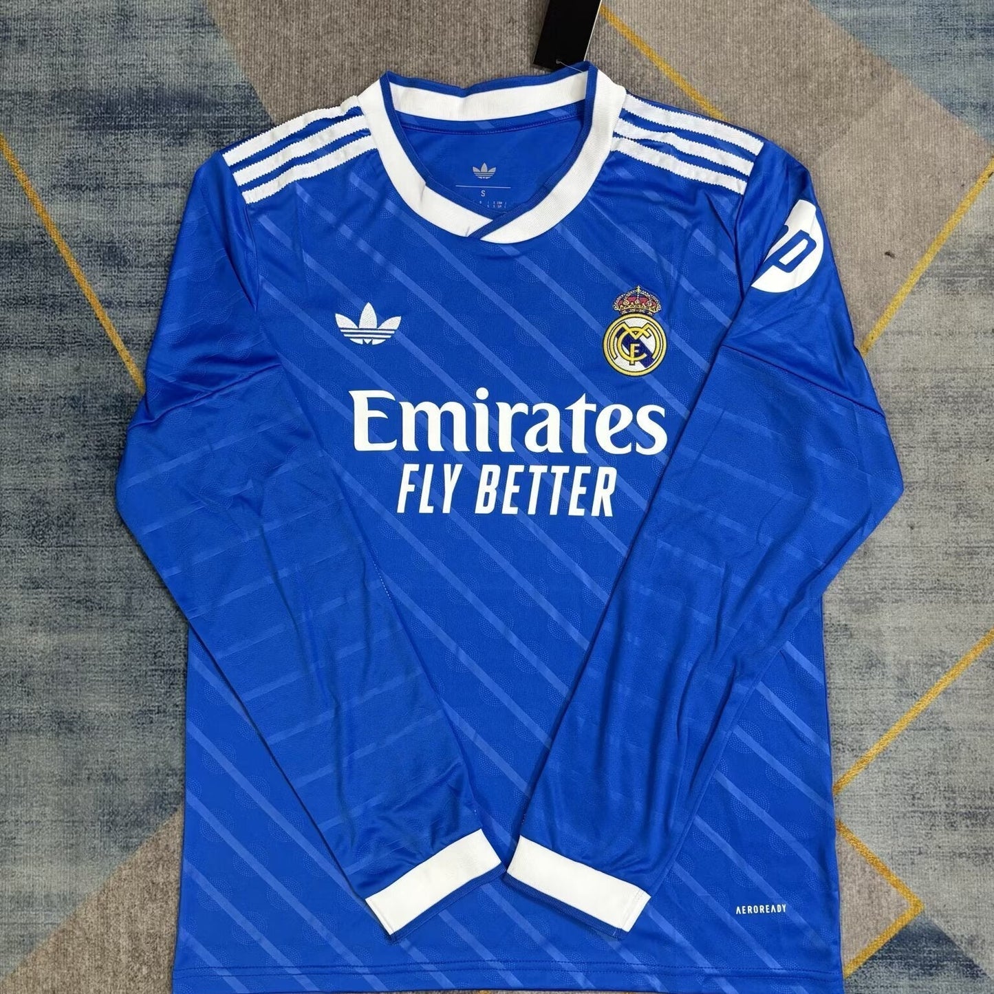 Real Madrid 2025/26 Third Shirt – Retro Inspired Blue Edition