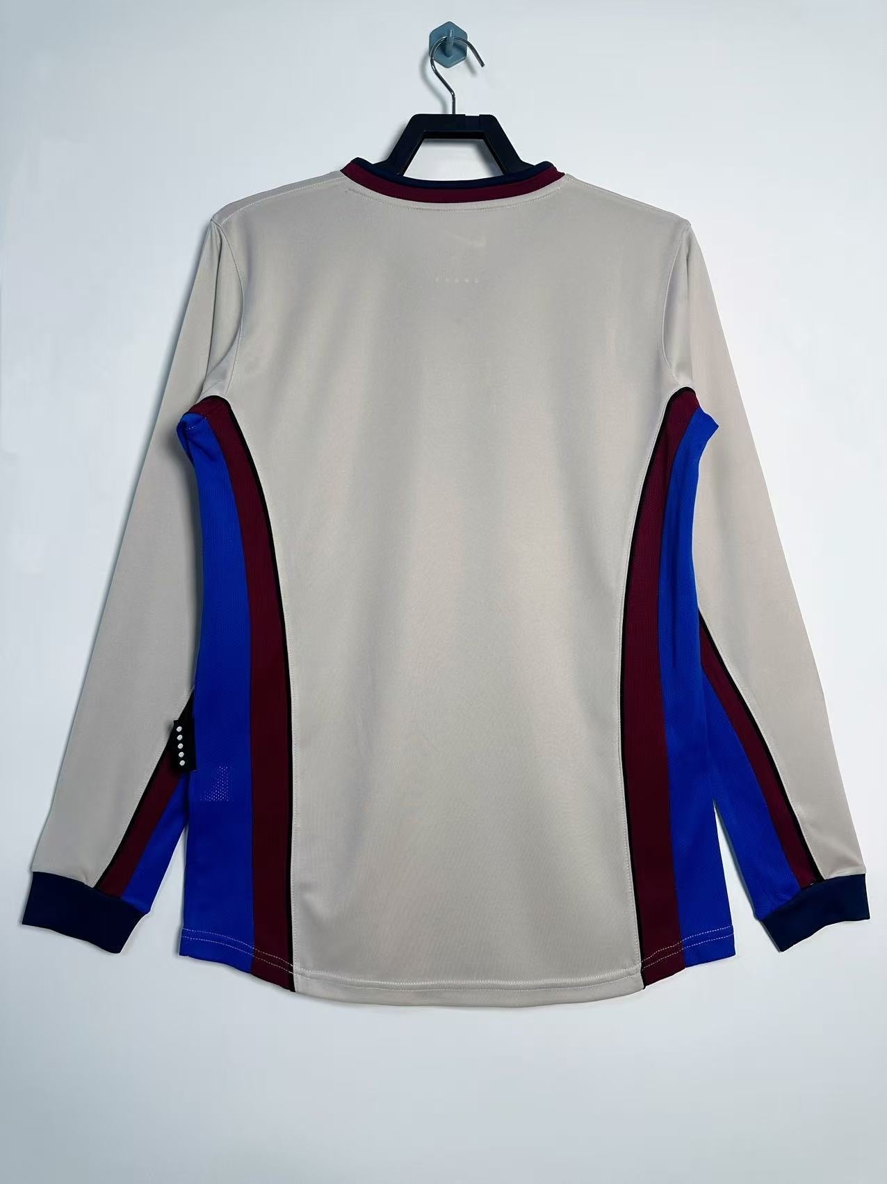 FC Barcelona 1998/99 Away Shirt – Long Sleeve Retro Classic