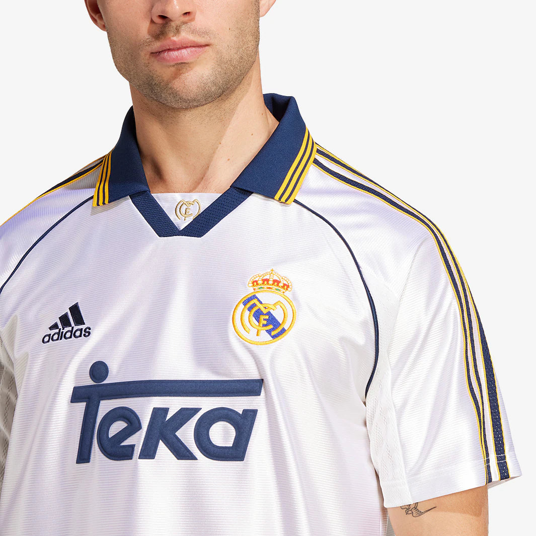 Real Madrid 1999/00 Home Shirt – White Retro Classic