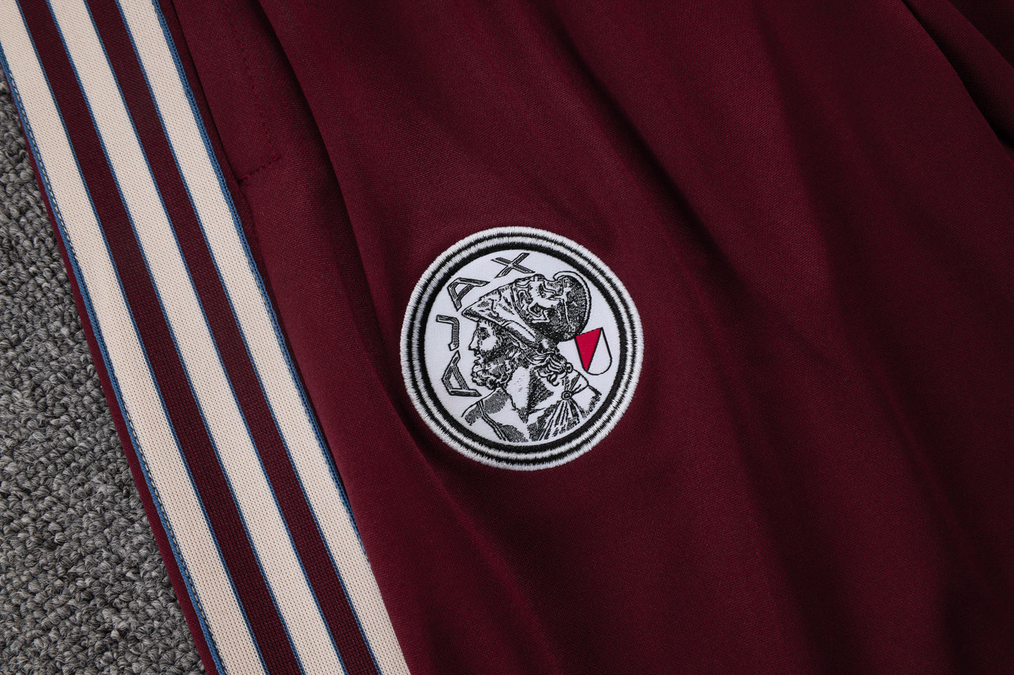 Ajax Retro Tracksuit 2025/26 – Adidas Originals Inspired Full Set
