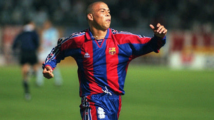FC Barcelona 1996/97 Home Shirt – Ronaldo “El Fenómeno” Era (Short & Long Sleeve)