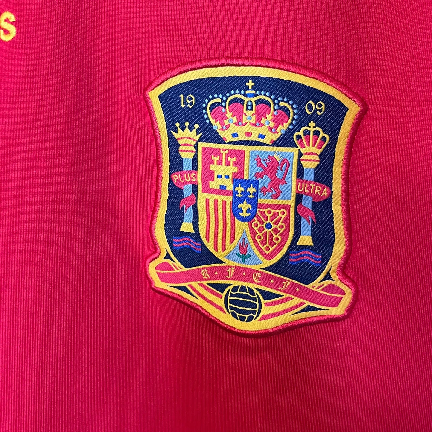 Spain 2010 Home Jersey – Iconic World Cup Champion Shirt – Men’s Authentic Kit