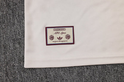 Ajax Retro Tracksuit 2025/26 – Adidas Originals Inspired Full Set - Retro MatchdayRetro MatchdayAjaxLong (+€5)