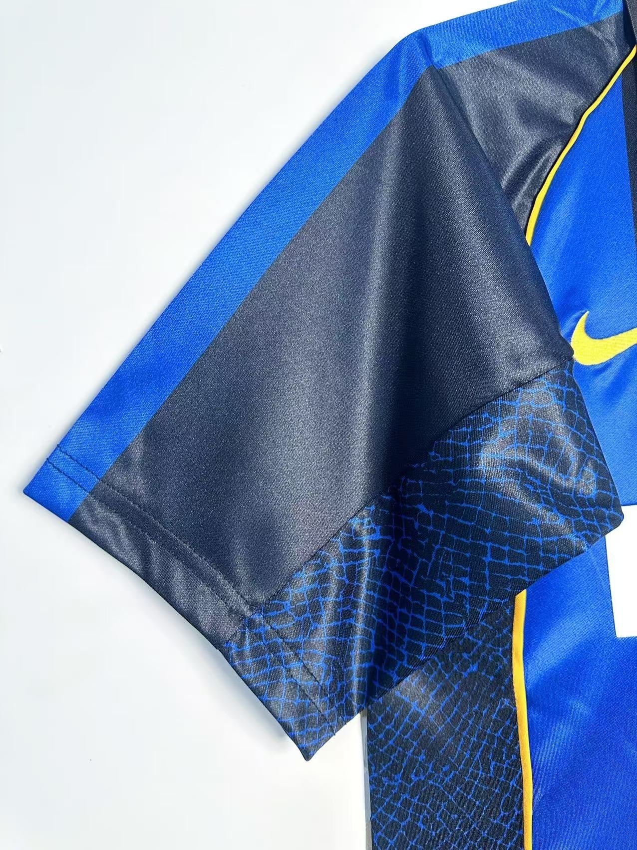 Inter Milan 2001/02 Home Shirt – Ronaldo Era