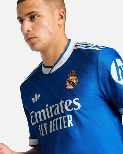 Real Madrid 2025/26 Third Shirt – Retro Inspired Blue Edition - Long & Short Sleeve