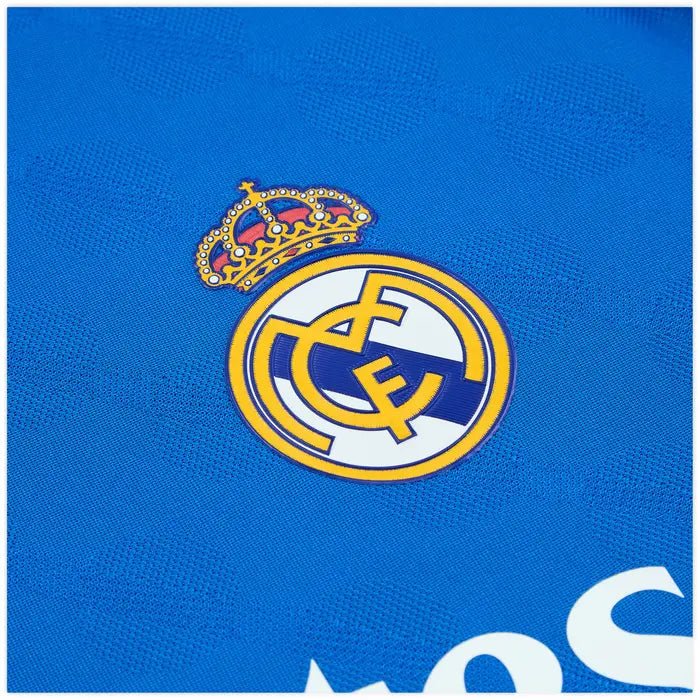 Real Madrid 2025/26 Third Shirt – Retro Inspired Blue Edition - Long & Short Sleeve